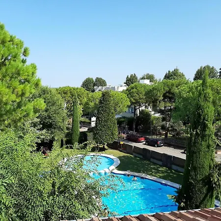 Genziana - Con Vista Piscina E Garage * Sirmione